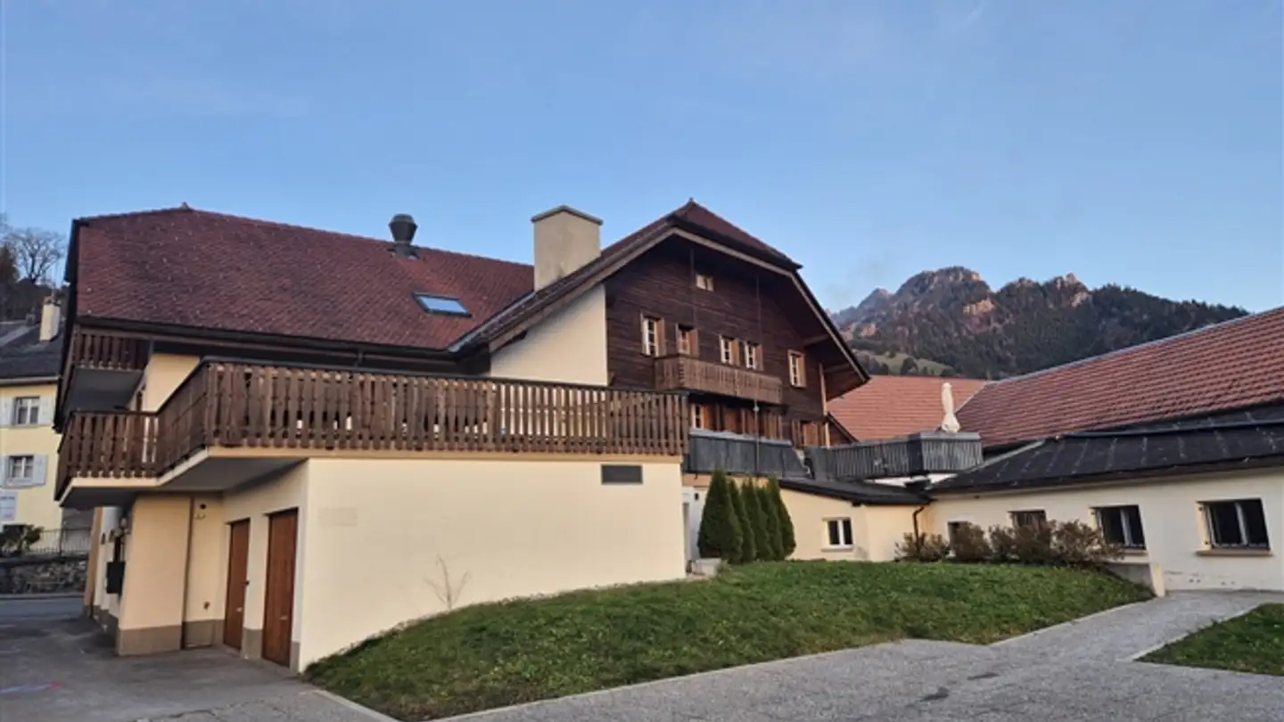 Spazio ufficio in affitto - 1637 Charmey (Gruyère)