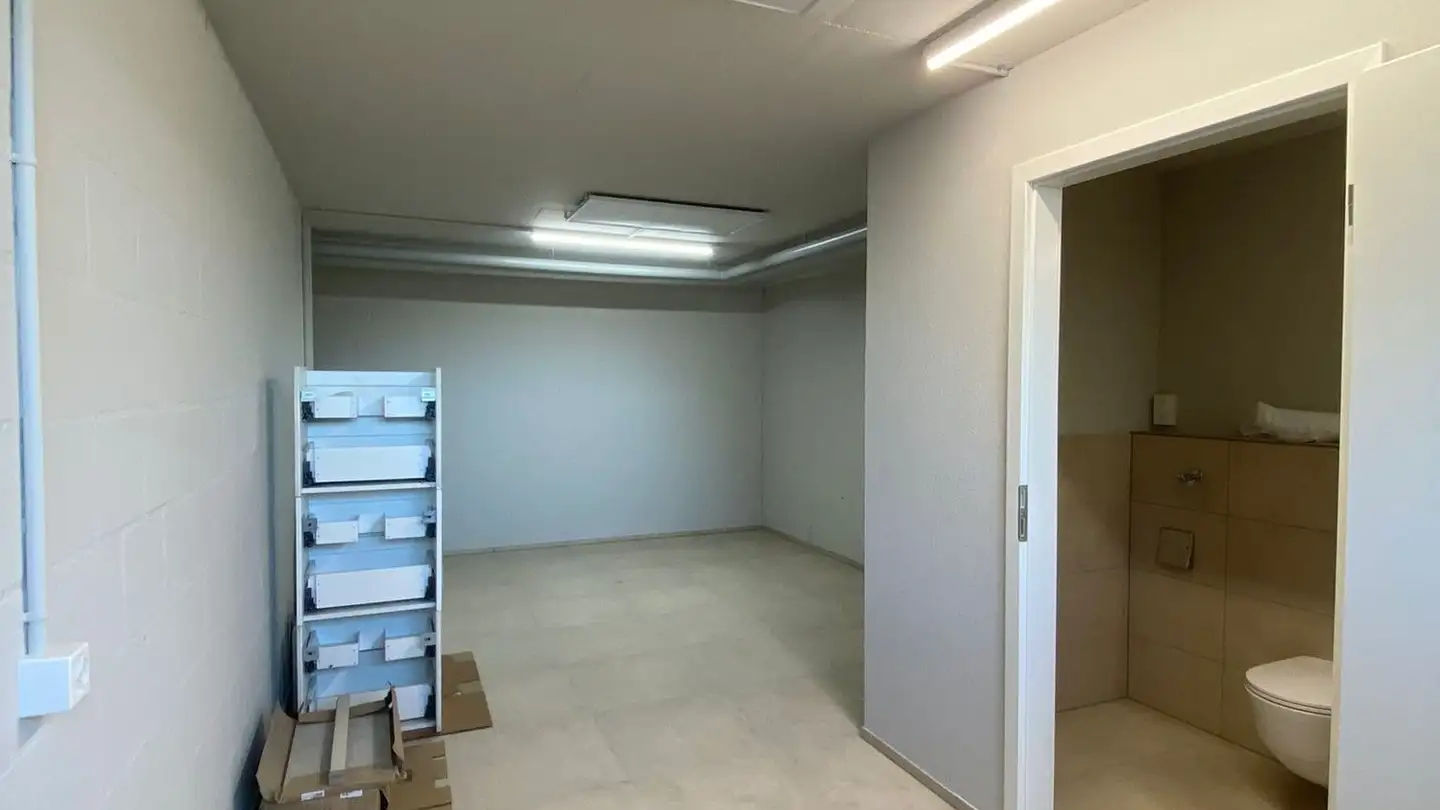 Atelier à louer - Im Gehren 1, 4226 Breitenbach - Photo 4