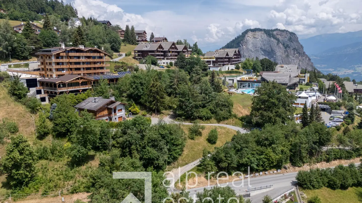 Constructible plot for sale - 1911 Ovronnaz