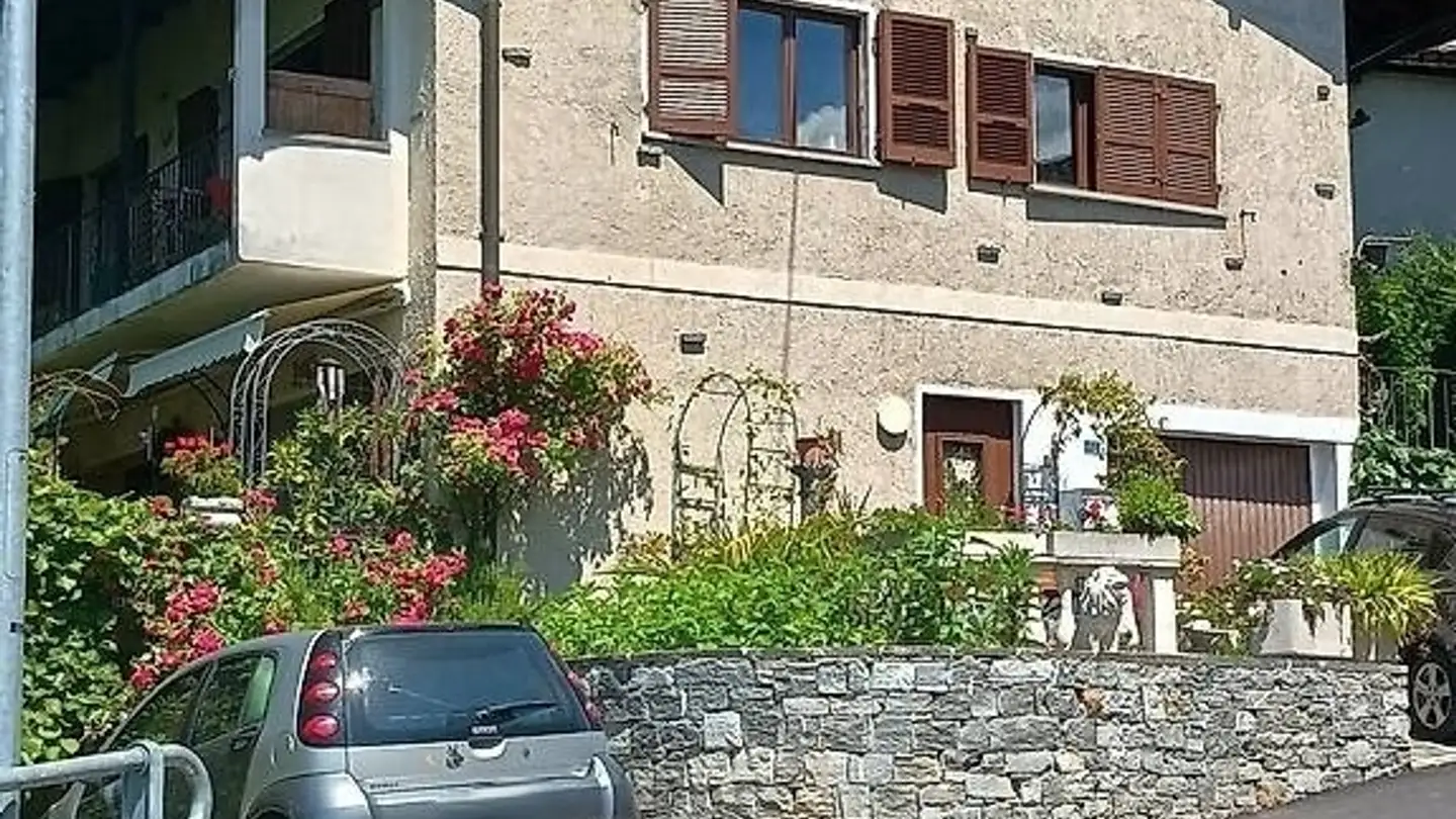 Maison jumelle à vendre - 6516 Cugnasco