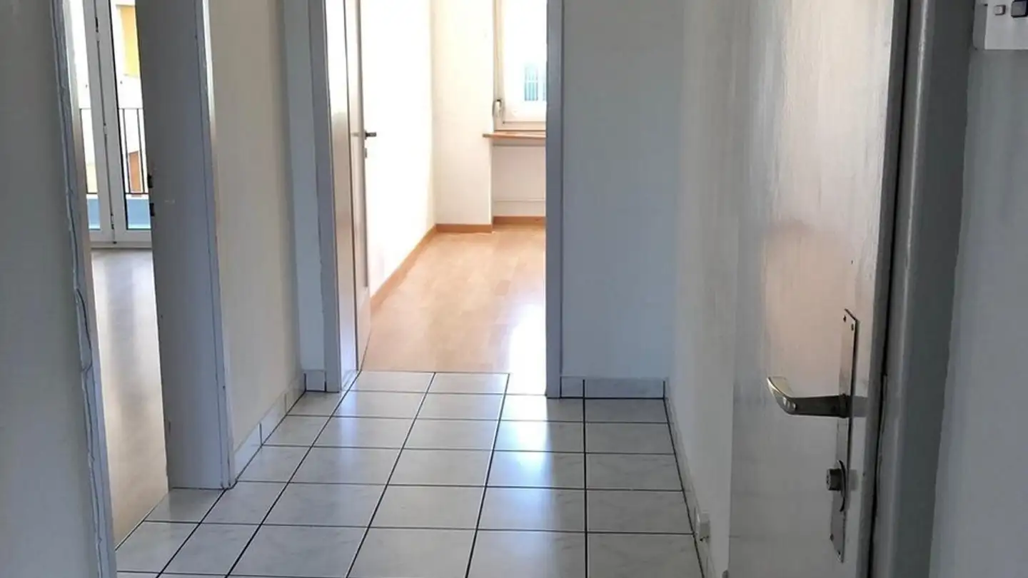 Wohnung mieten - Zehntenstrasse 2, 4133 Pratteln - Foto 2