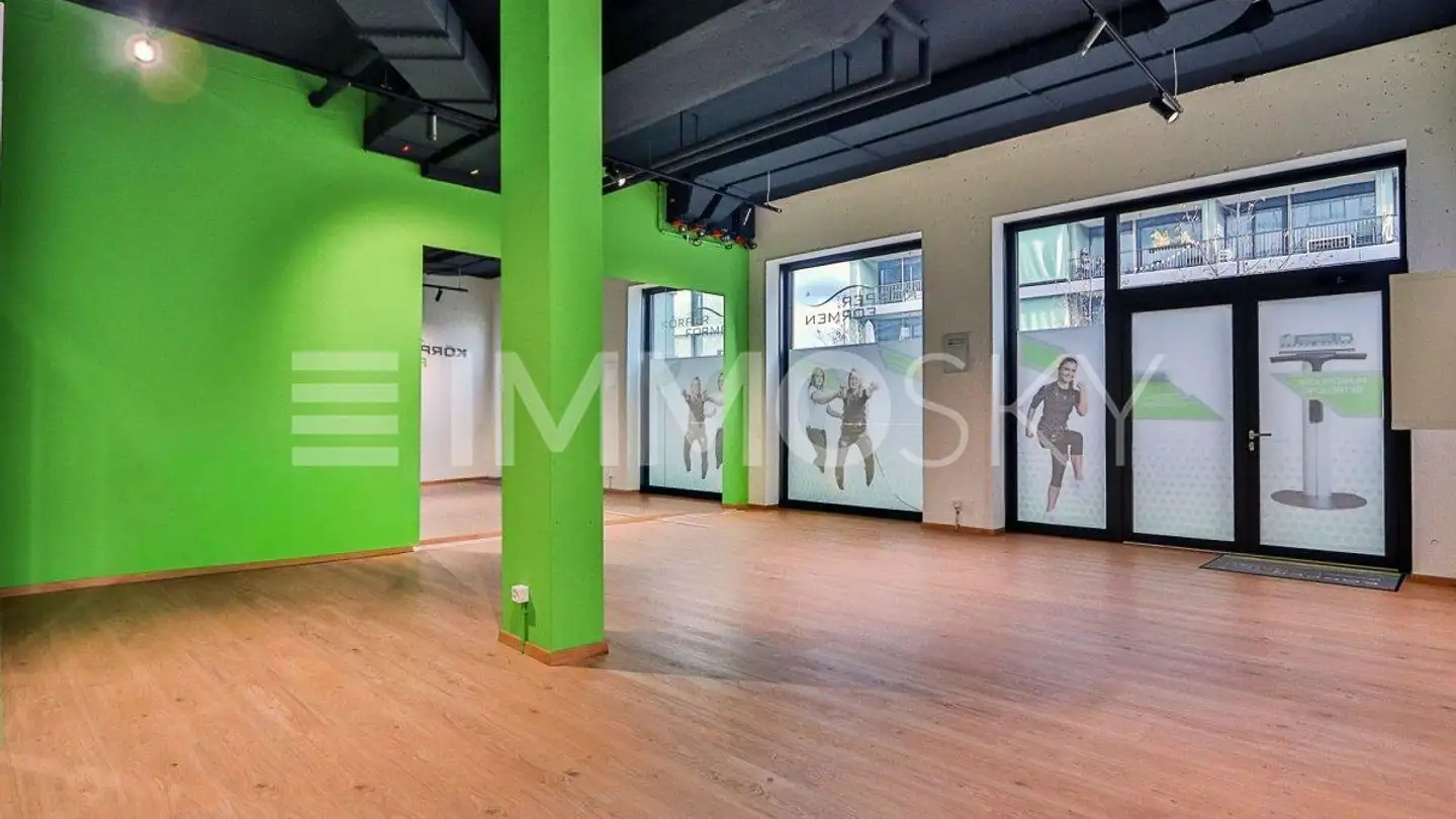 Shop for rent - 1, 5034 Suhr