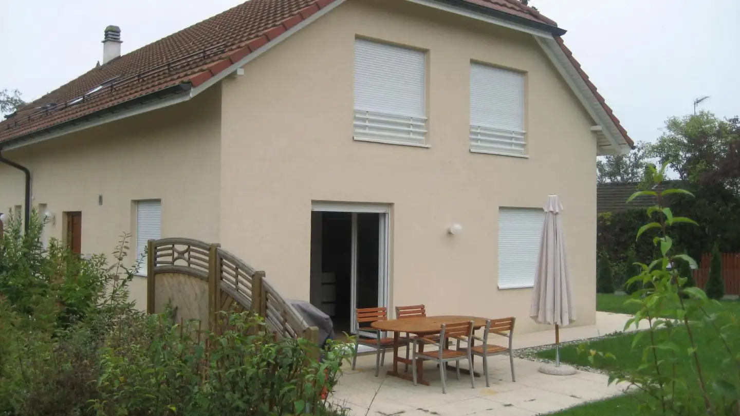 Row house for rent - Chemin Sous-Voie 46, 1295 Mies