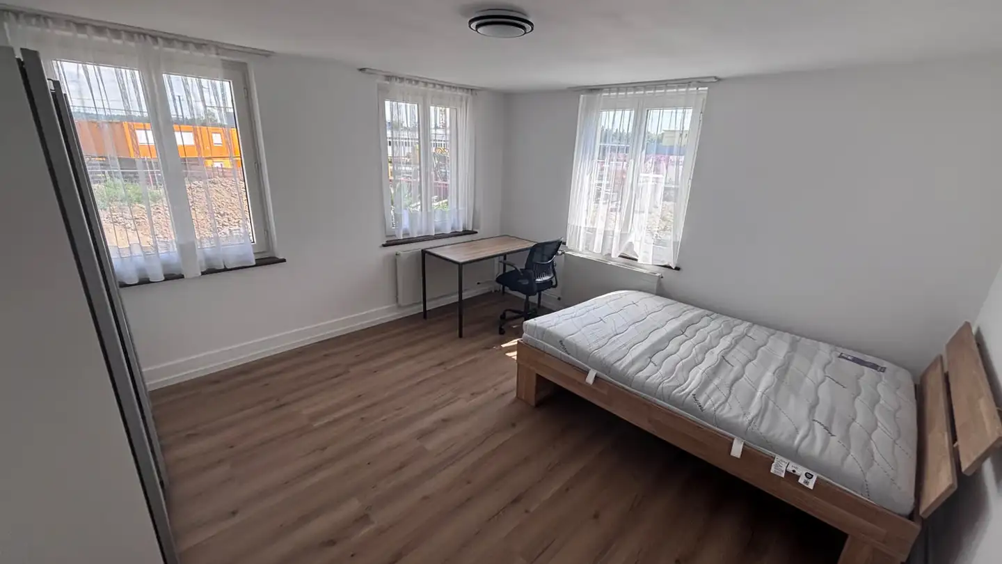 Chambre à louer - Bahnhofstrasse 30, 8303 Bassersdorf