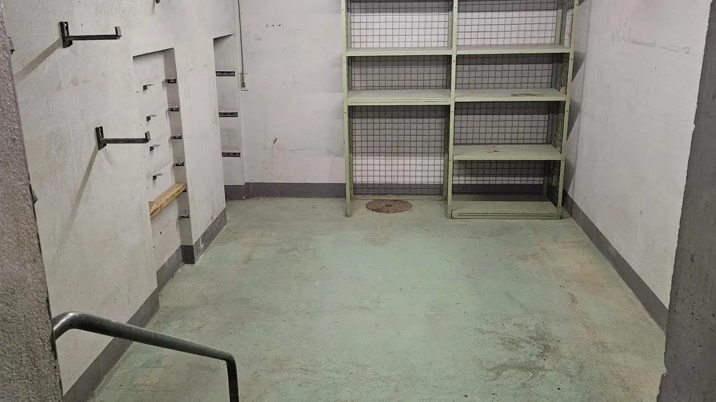 Storage space for rent - Bahnhofstrasse 12, 3700 Spiez - Photo 2