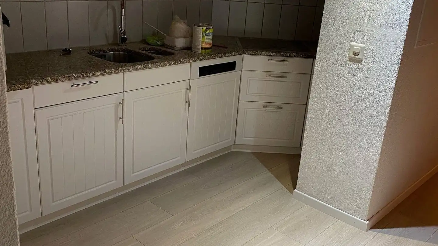 Dachgeschosswohnung mieten - Sonnhaldenstrasse 13, 8107 Buchs ZH - Foto 2