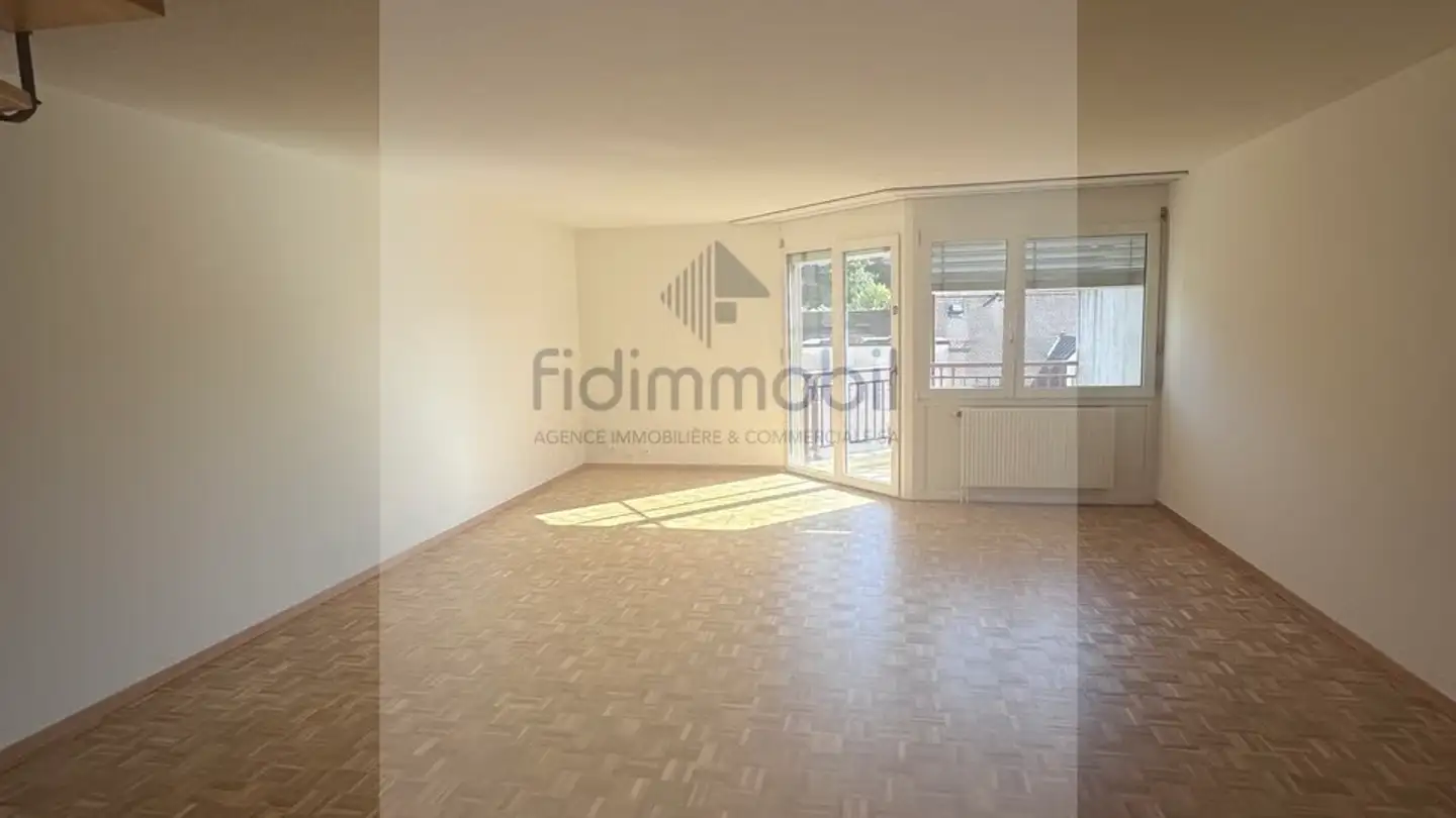 Apartment for rent - Rue de l'Ecluse 34A, 2000 Neuchâtel - Photo 2