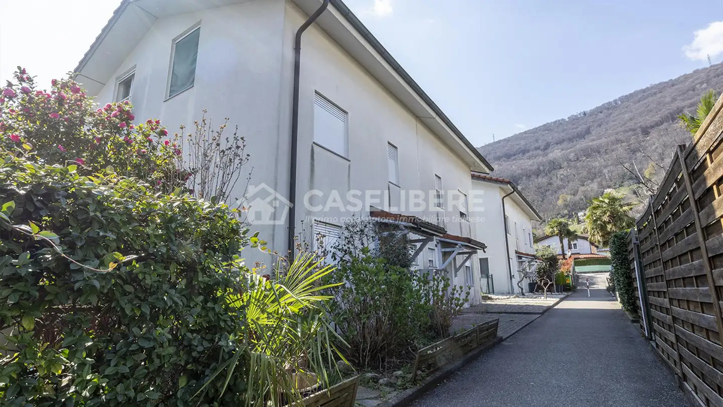 Casa a gradini in vendita - 6930 Bedano
