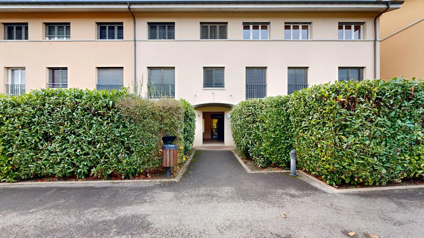 Appartement à louer - 1213 Onex