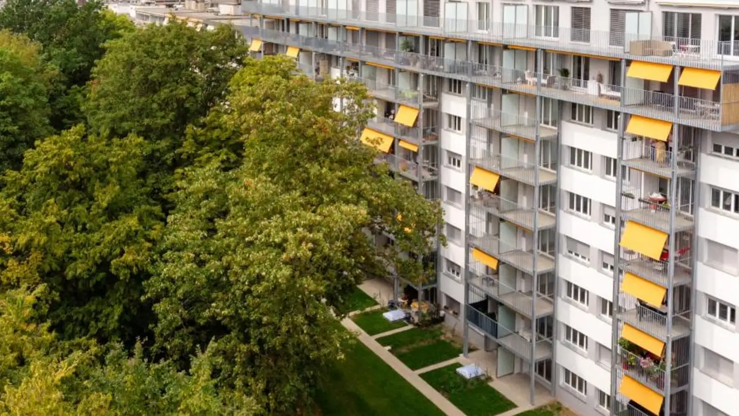 Underground parking space for rent - Avenue Calas 12, 1206 Genève