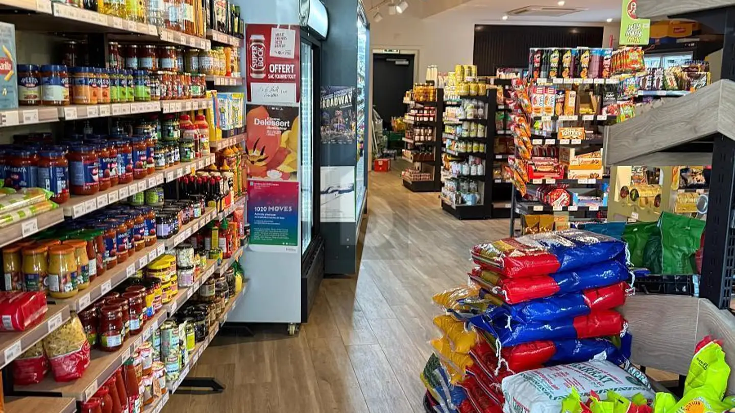 Negozio in affitto - 1023 Crissier