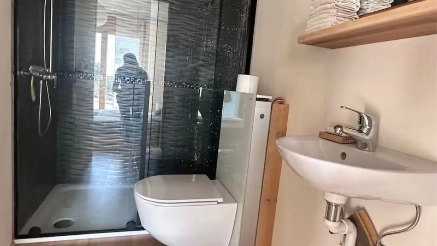 Wohnung mieten - La Holena, 1634 La Roche FR - Foto 4