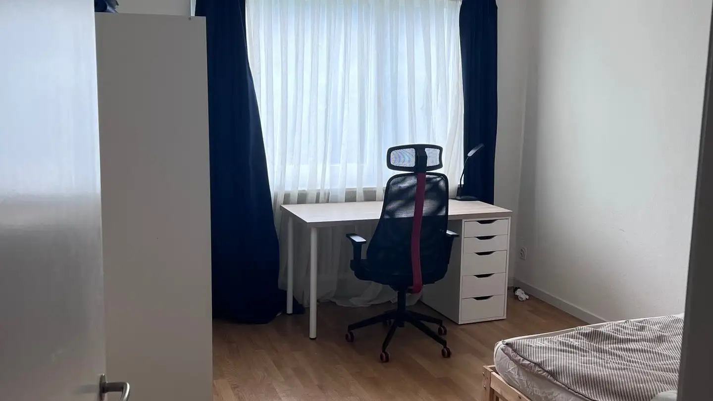 Hobby room for rent - 8051 Zürich