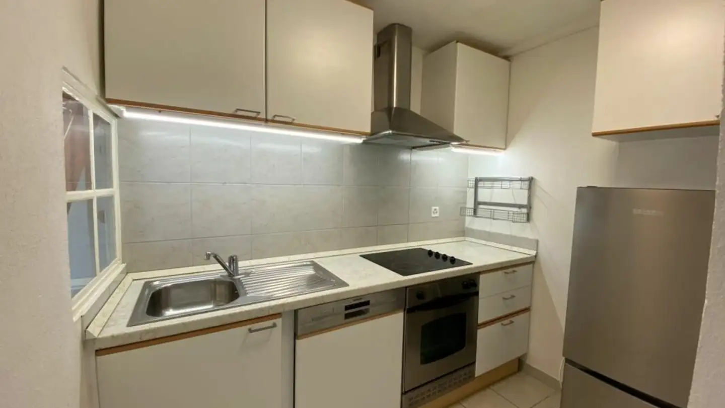 Penthouse for rent - Rue Du Voisinand 8, 1095 Lutry - Photo 3