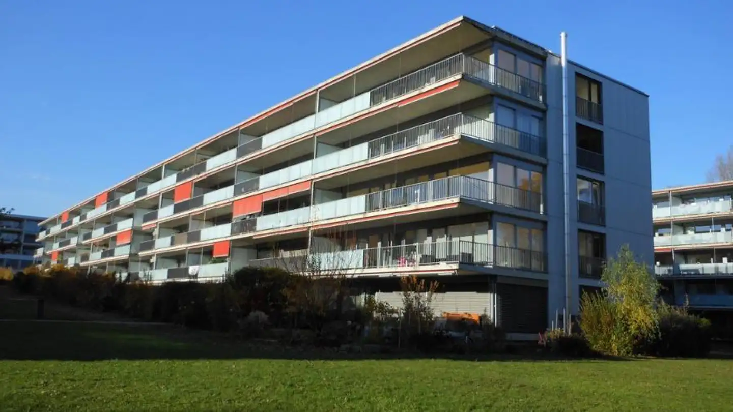 Single garage for rent - Chemin De Précossy 27, 1260 Nyon