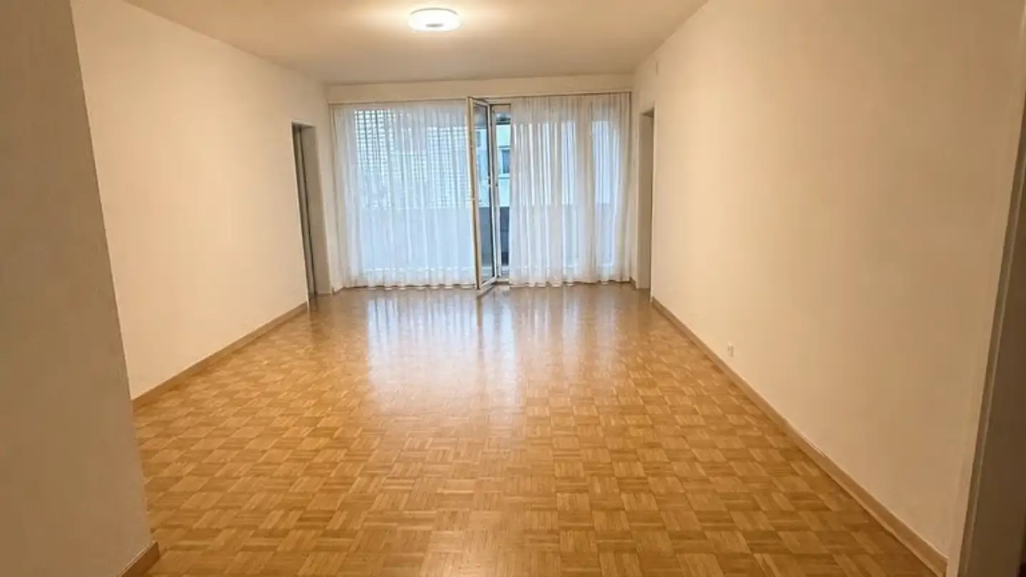 Apartment for rent - Bahnhofstrasse 4, 8952 Schlieren - Photo 2