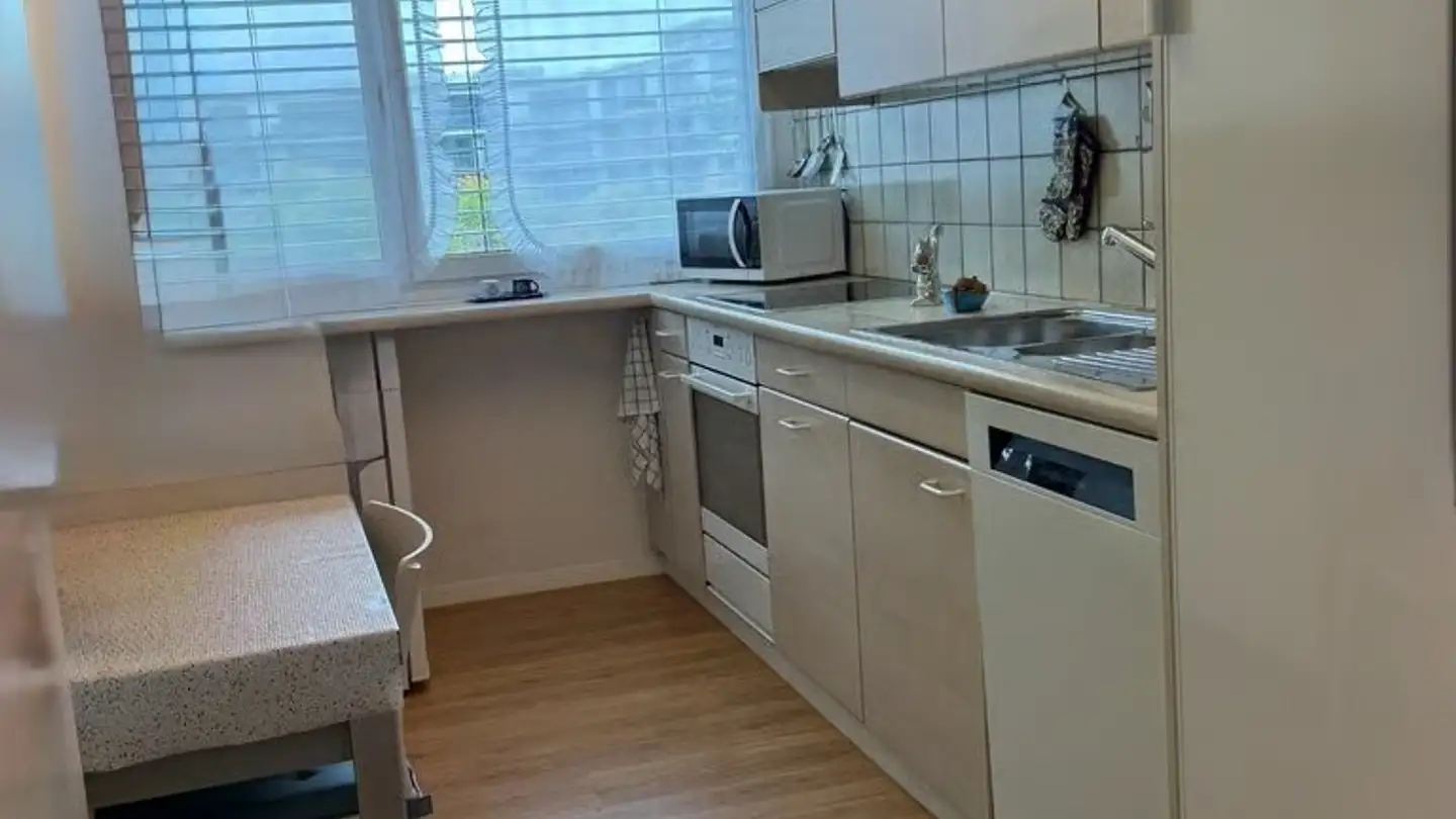 Apartment for rent - Bahnhofstrasse 4, 8952 Schlieren - Photo 3