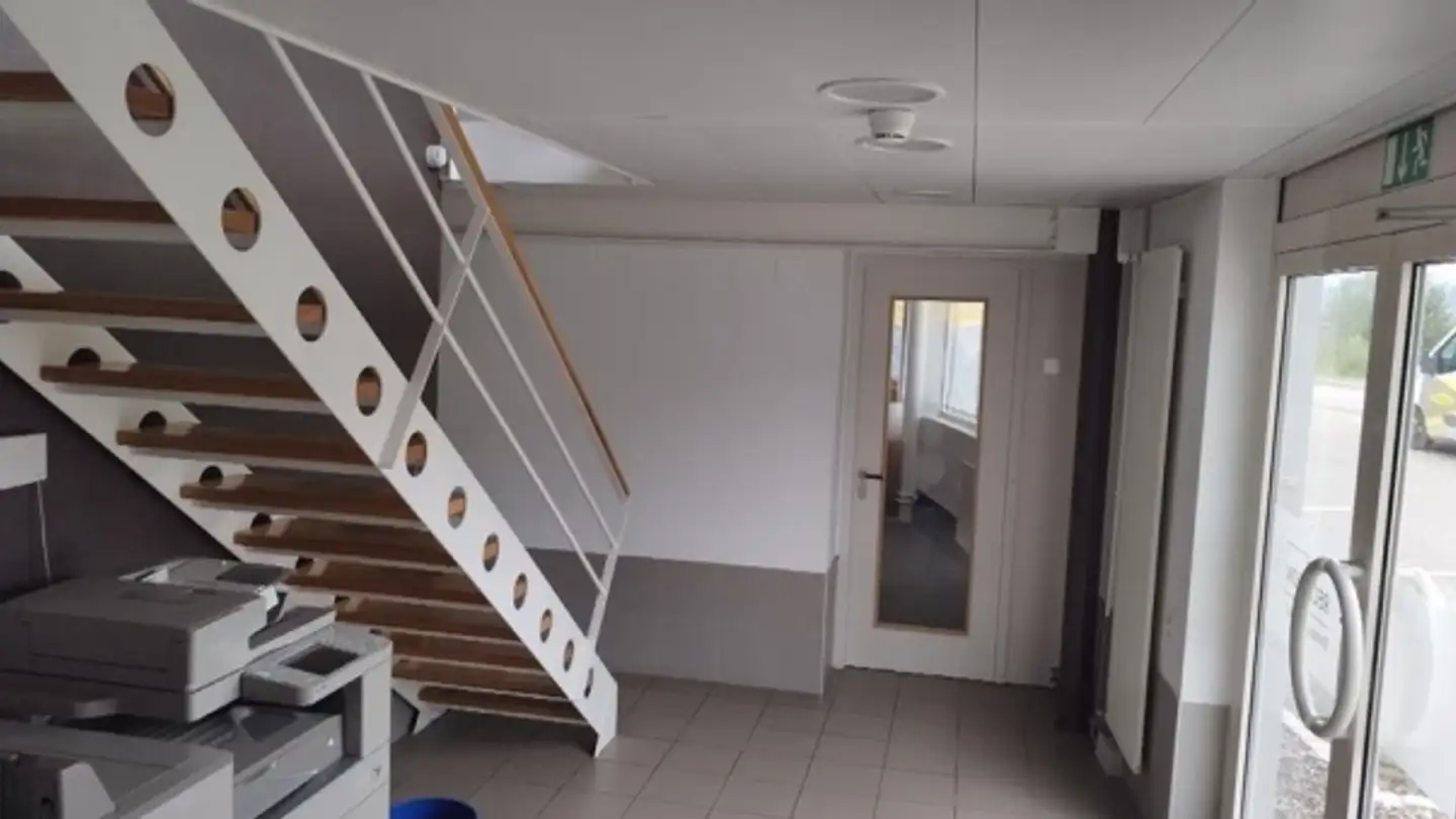 Bureau à louer - Rue De La Jambe-Ducommun 15, 2400 Le Locle