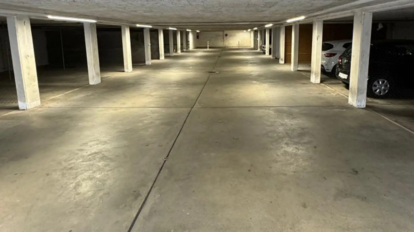 Parcheggio sotterraneo in affitto - Bläuenstrasse 5, 5018 Erlinsbach - Foto 2