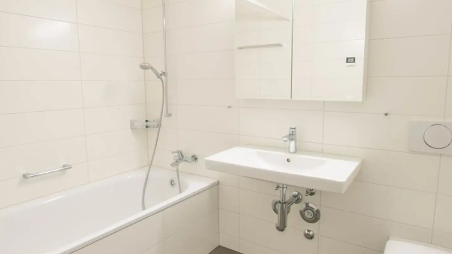 Apartment for rent - Rue Jakob-Stämpfli / Jakob-Stämpfli-Strasse 120b, 2502 Biel/Bienne