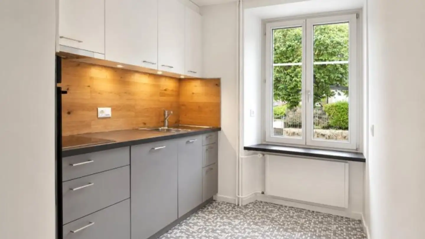 Apartment for rent - Le Faubourg 12, 2056 Dombresson - Photo 2