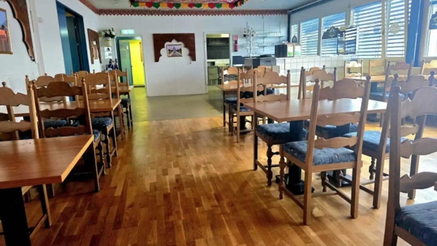 Geschäft mieten - Motorenstrasse 6, 8623 Wetzikon ZH