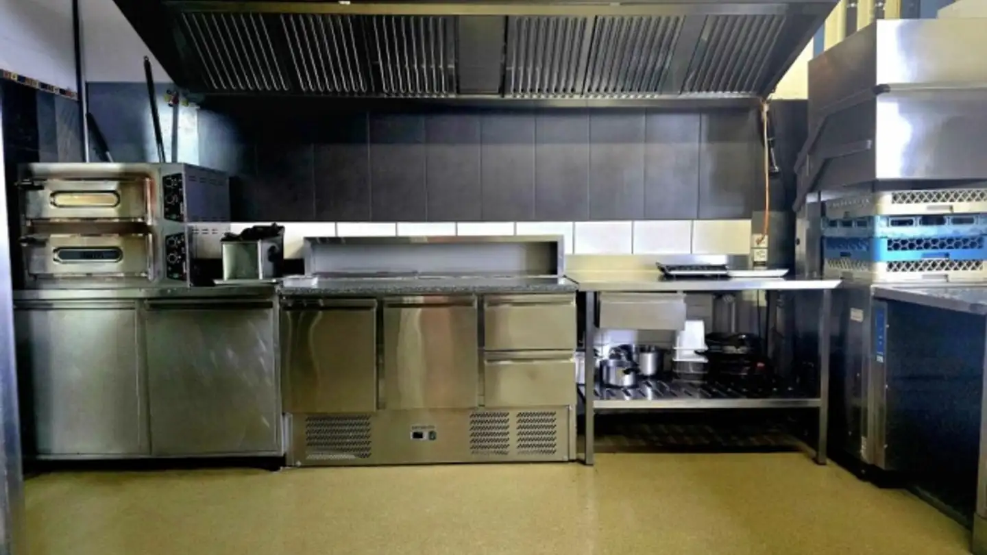 Negozio in affitto - Motorenstrasse 6, 8623 Wetzikon ZH - Photo 2