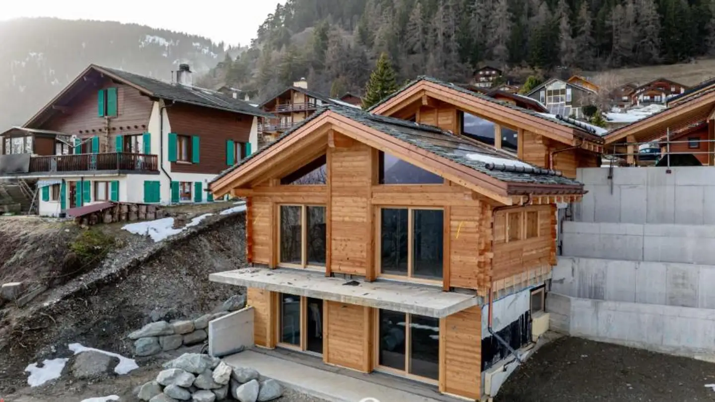 Chalet in vendita - 1942 Levron