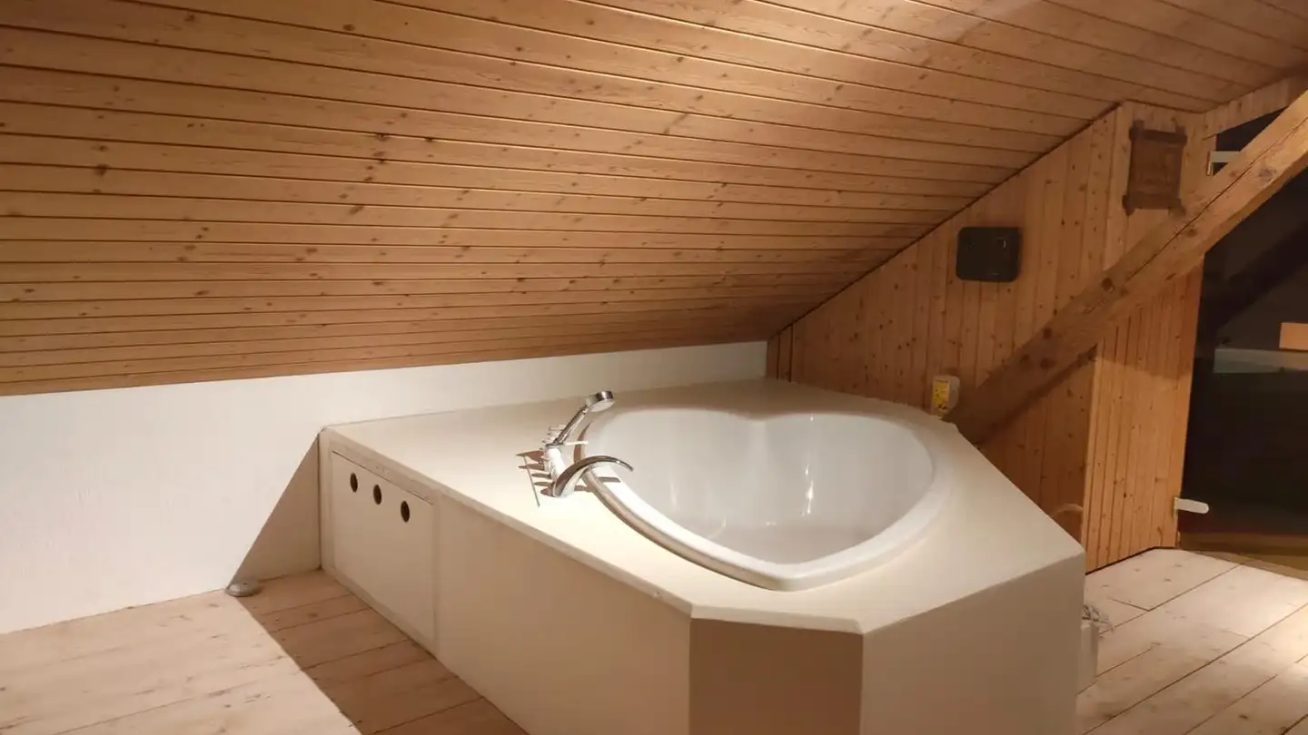 Appartement à louer - Junkerngasse 11, 3150 Schwarzenburg - Photo 2