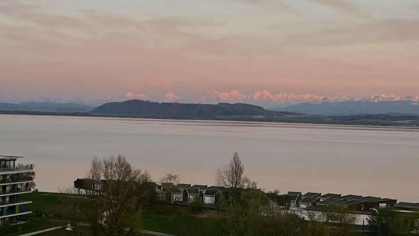 Appartement à louer - Rue De Champréveyres 11, 2000 Neuchâtel - Photo 4