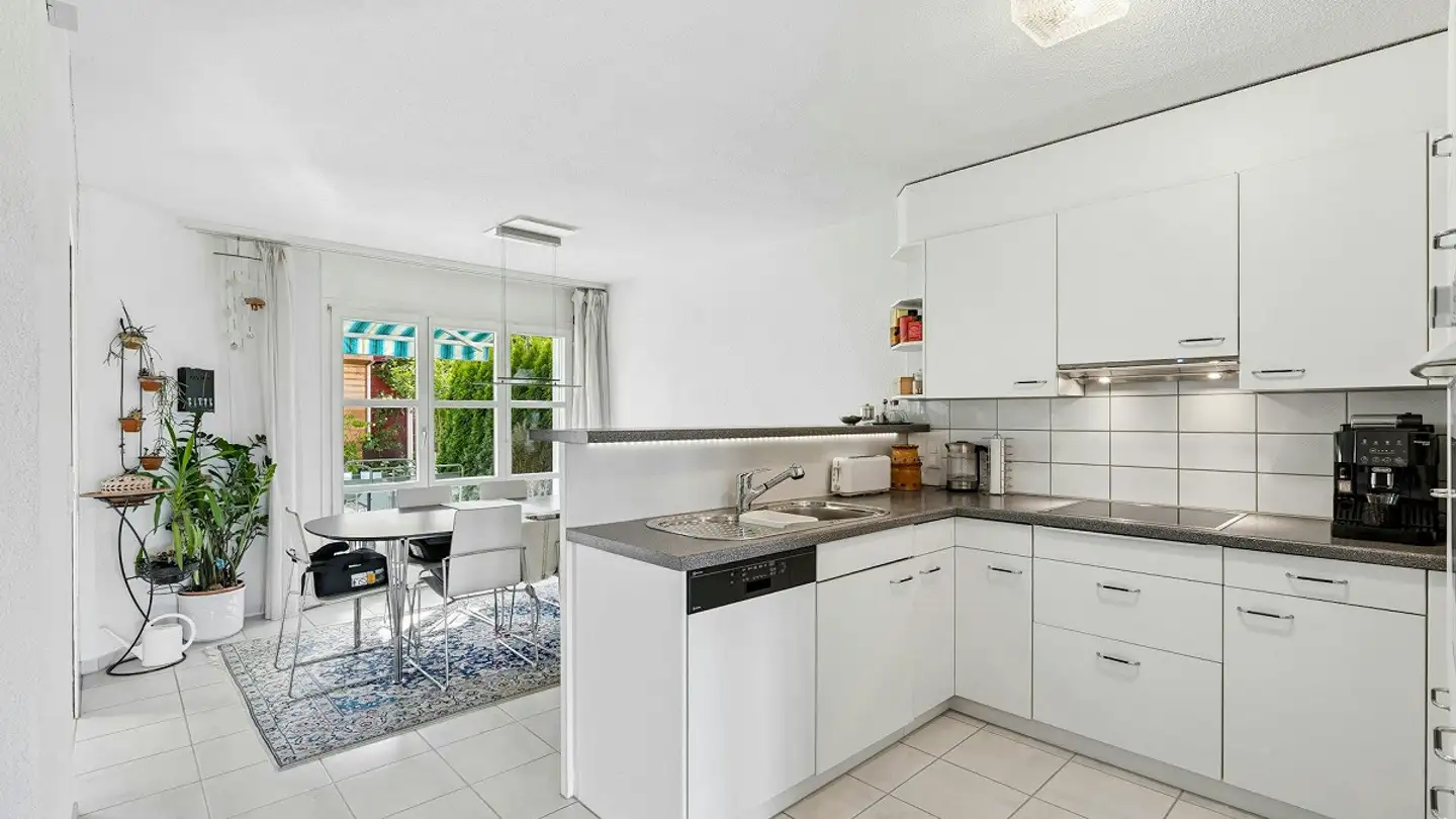 Stepped house for sale - Zimbergstrasse 54b, 8335 Hittnau - Photo 2