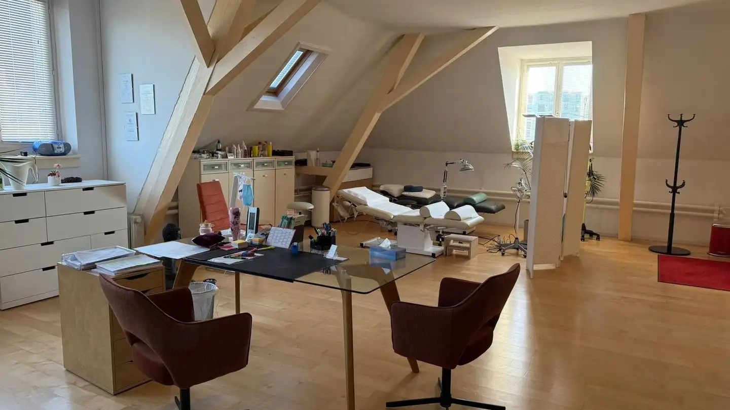 Arztpraxis mieten - Zürcherstrasse 29, 8620 Wetzikon ZH - Foto 2