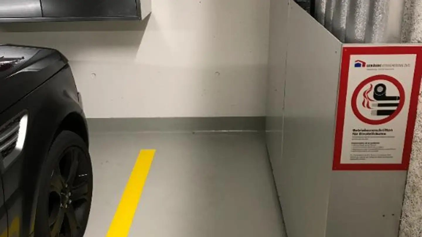 Parcheggio esterno in affitto - Lauriedstrasse 13, 6300 Zug - Foto 2