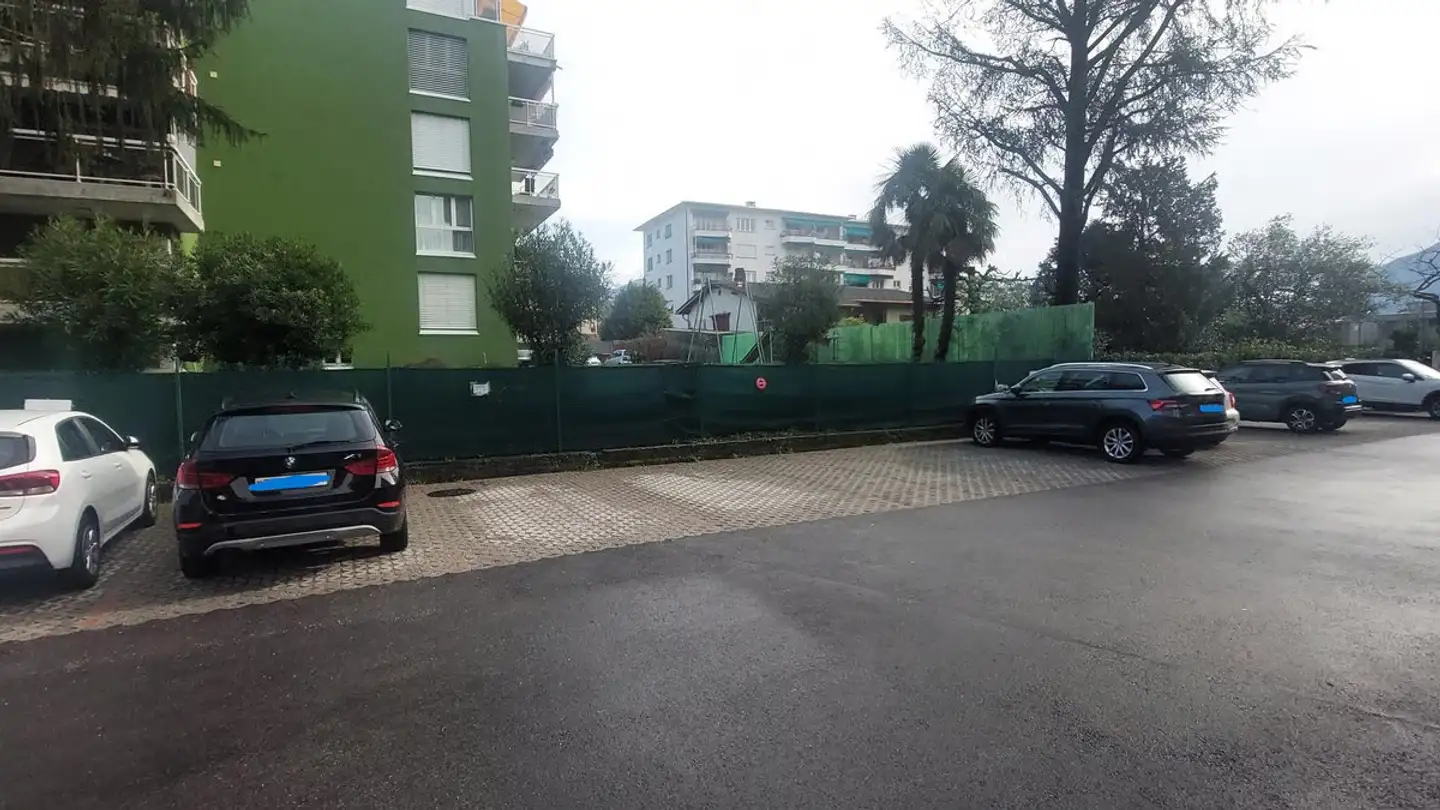 Outdoor parking space for rent - Via Delta 3, 6612 Ascona