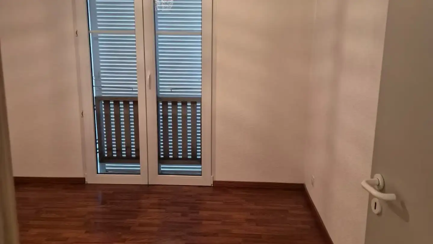 Wohnung mieten - Crêt-Du-Jura, 2208 Les Hauts-Geneveys - Foto 4
