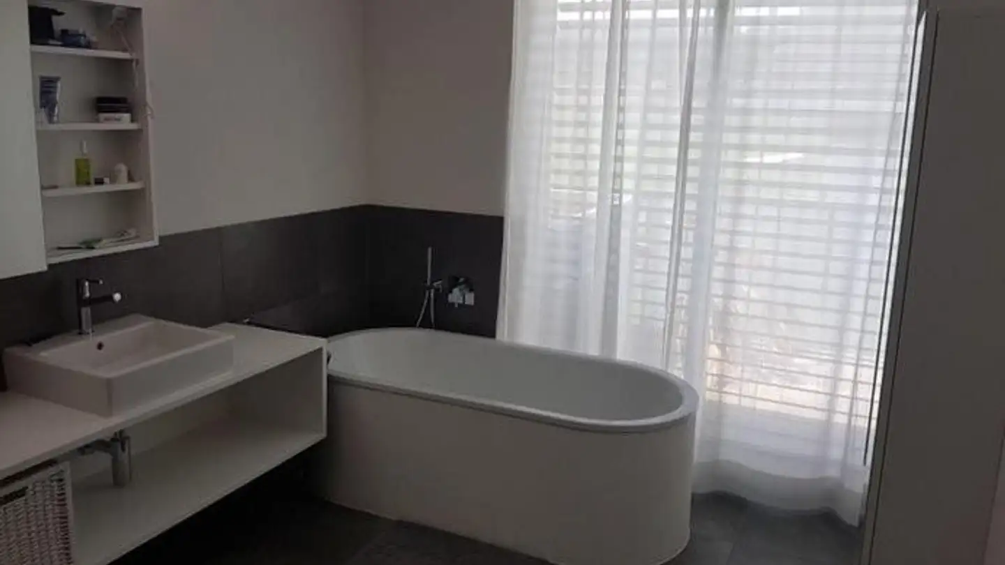 Casa singola in affitto - Bahnhofstrasse 16c, 4562 Biberist - Photo 2