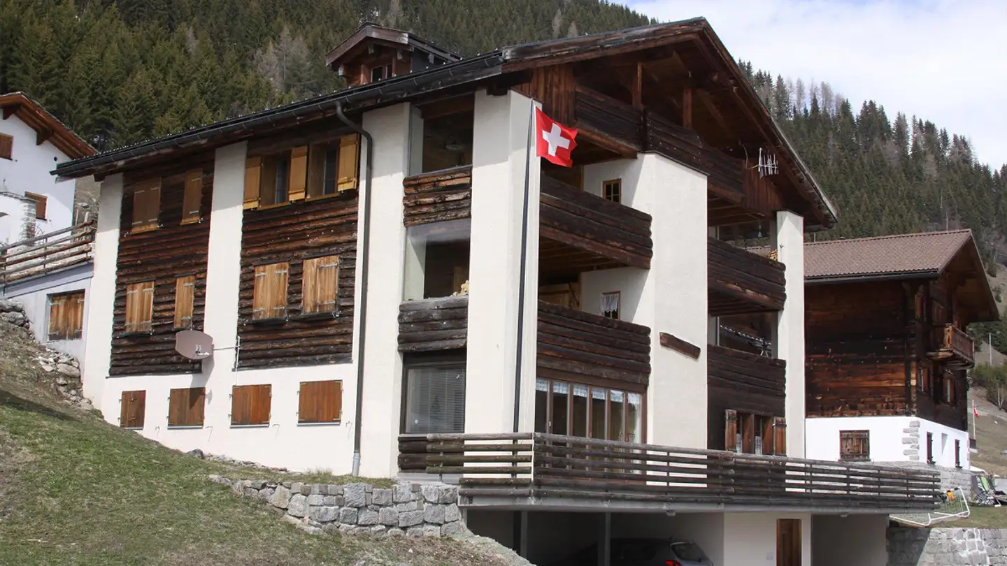 Appartement meublé à vendre - Via Rosas 4, 7189 Rueras