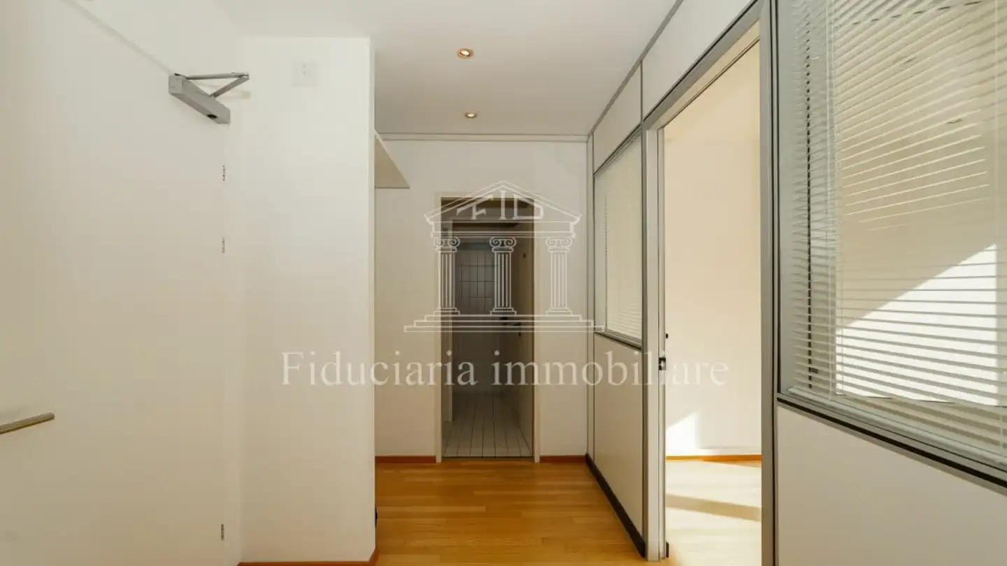 Spazio ufficio in affitto - Via Castelrotto 15, 6600 Locarno - Foto 3