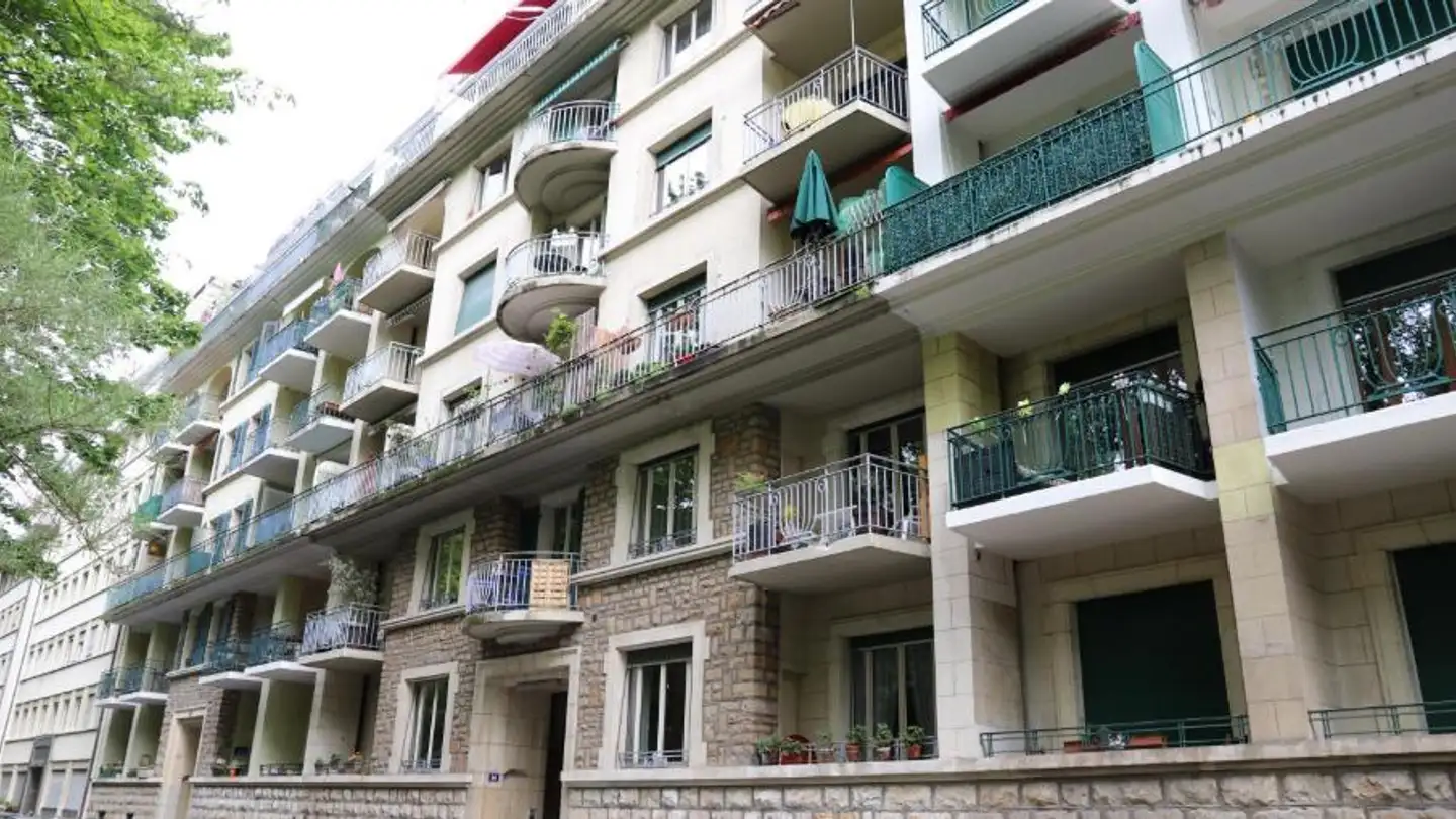 Parkplatz im Freien mieten - Rue François-Grast 14, 1208 Genève