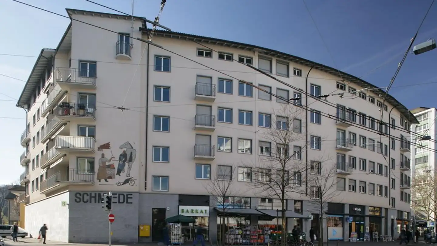 Überdachter Motorradparkplatz mieten - Birmensdorferstrasse, 8003 Zürich