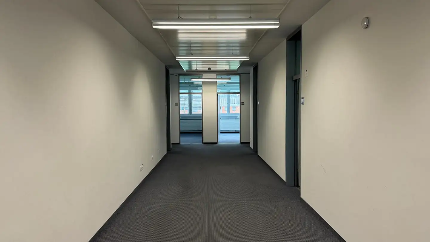 Bürofläche mieten - Via Innovativa 1, 7013 Domat/Ems - Foto 3