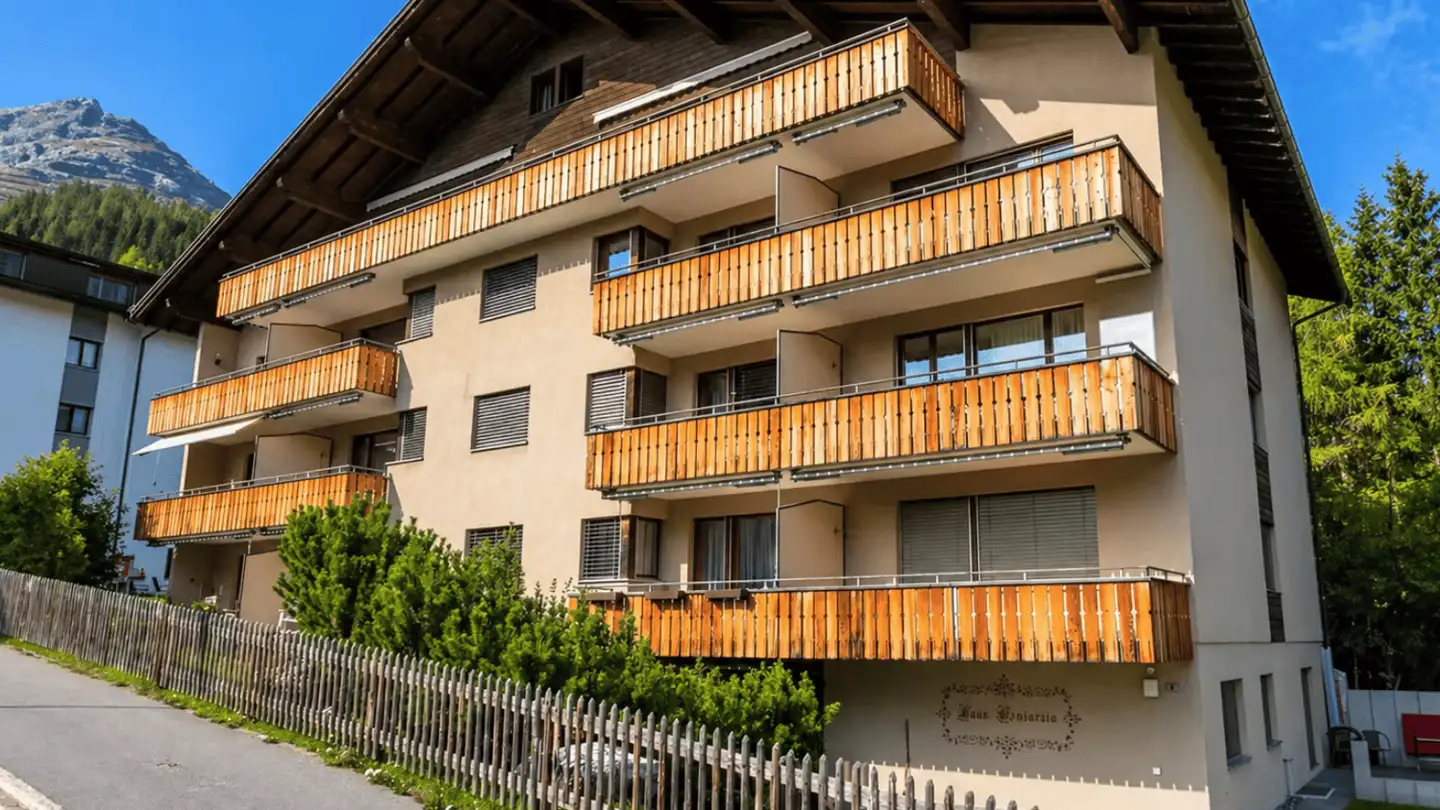 Wohnung kaufen - Bobbahnstrasse 8, 7270 Davos Platz