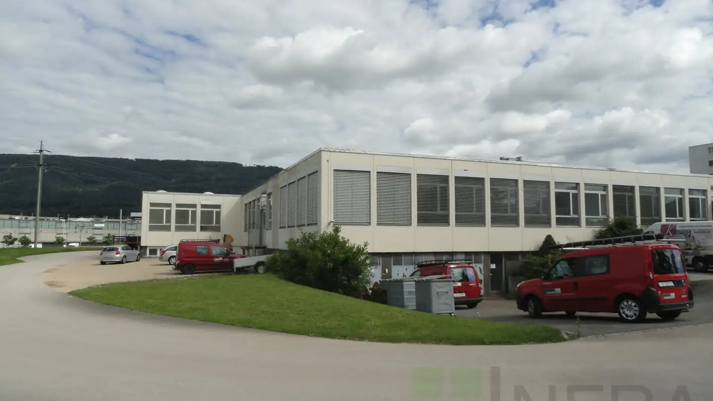 Shop for rent - Route De La Communance 26, 2800 Delémont