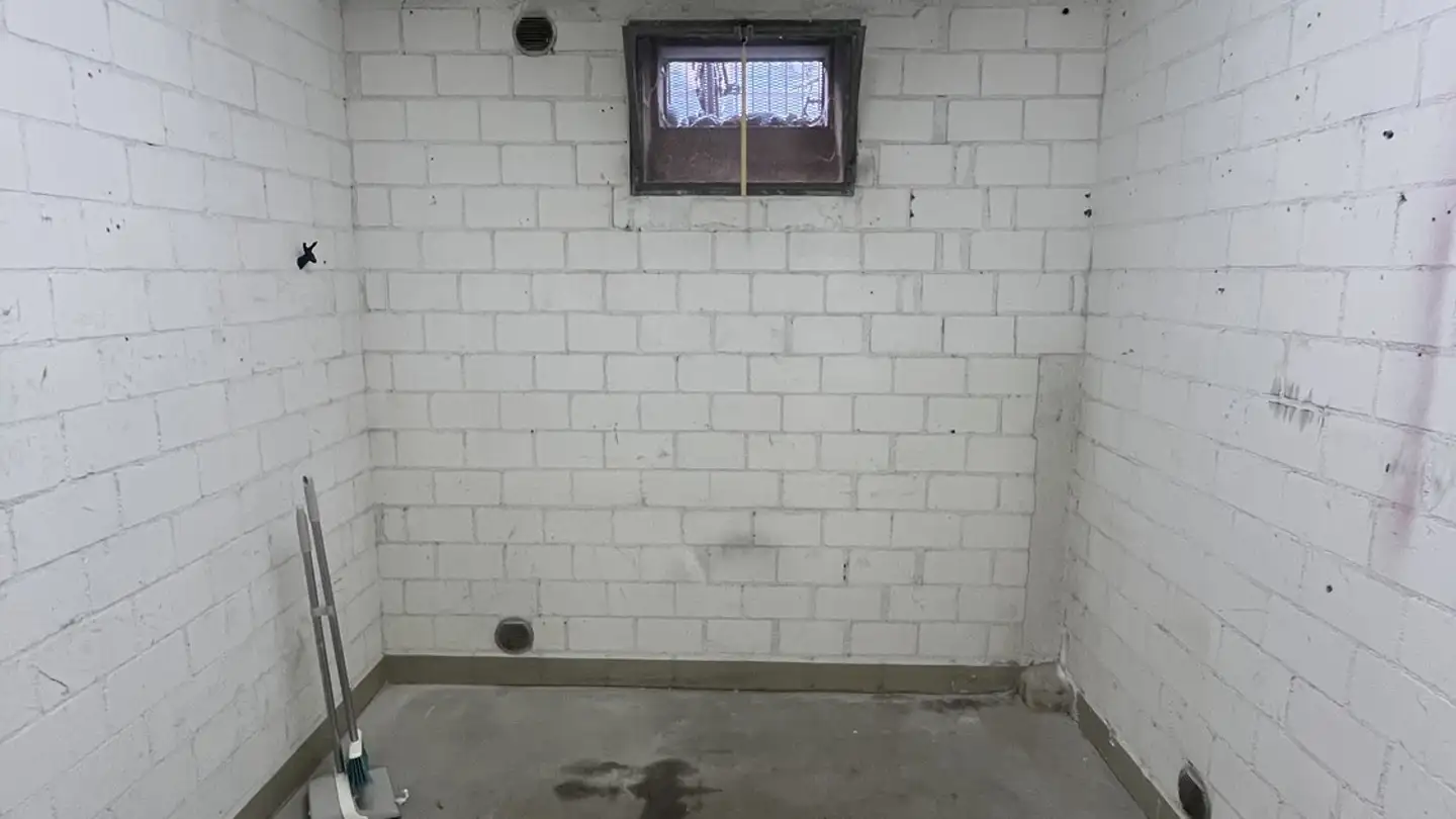Commercial for rent - Bremgartnerstrasse 80, 8003 Zürich