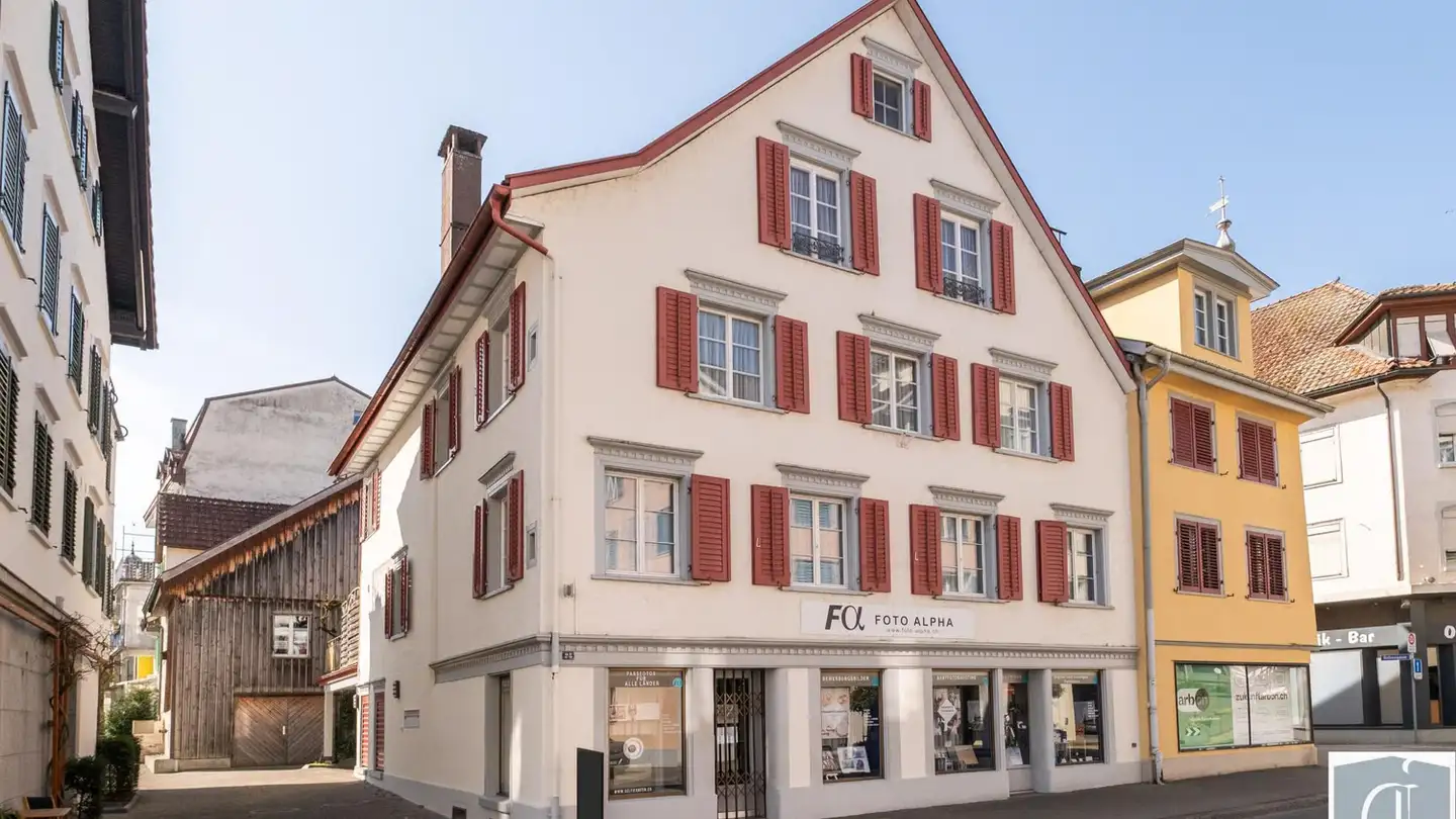Mischgenutztes Gebäude kaufen - Hauptstrasse 25, 9320 Arbon
