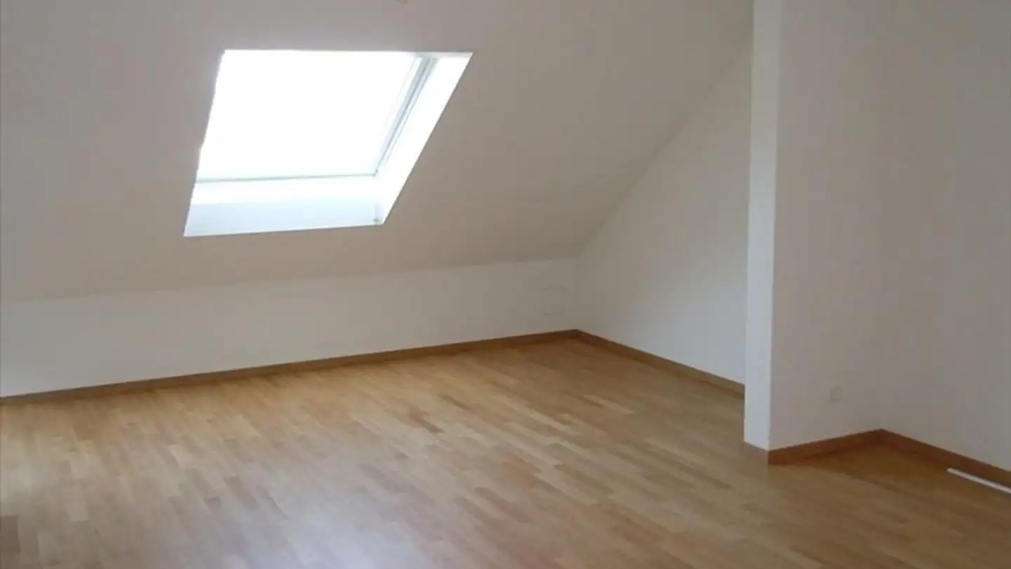 Attic flat for rent - Marktstrasse 28, 8570 Weinfelden - Photo 4