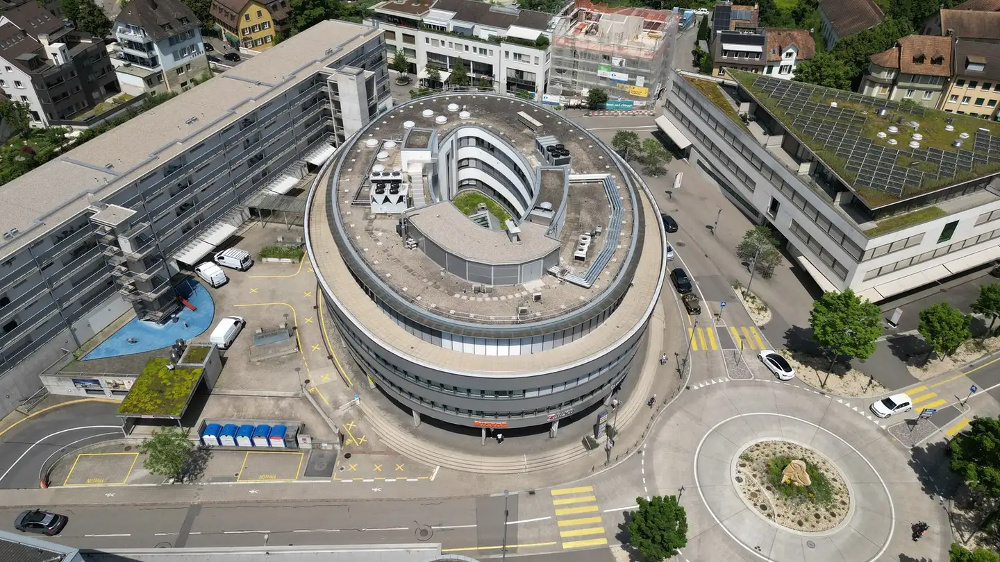 Negozio in affitto - Bahnhofstrasse 15, 4242 Laufen - Photo 2