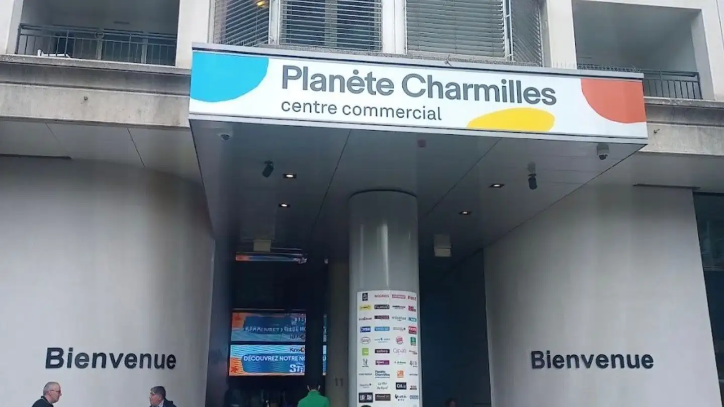 Place de parking souterraine à louer - Promenade De L' Europe 6, 1203 Genève