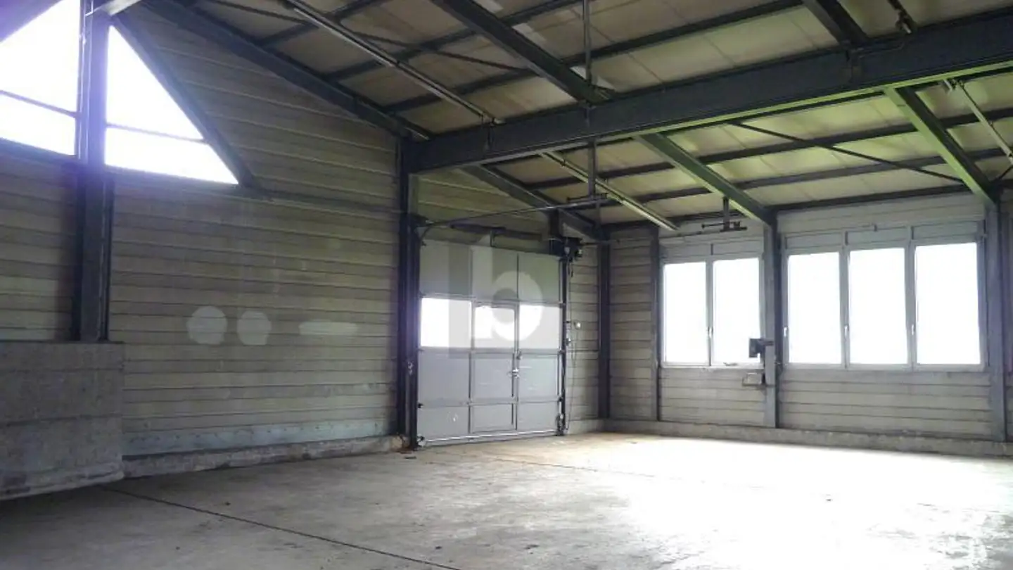 Storage space for rent - 1450 Ste-Croix - Photo 3