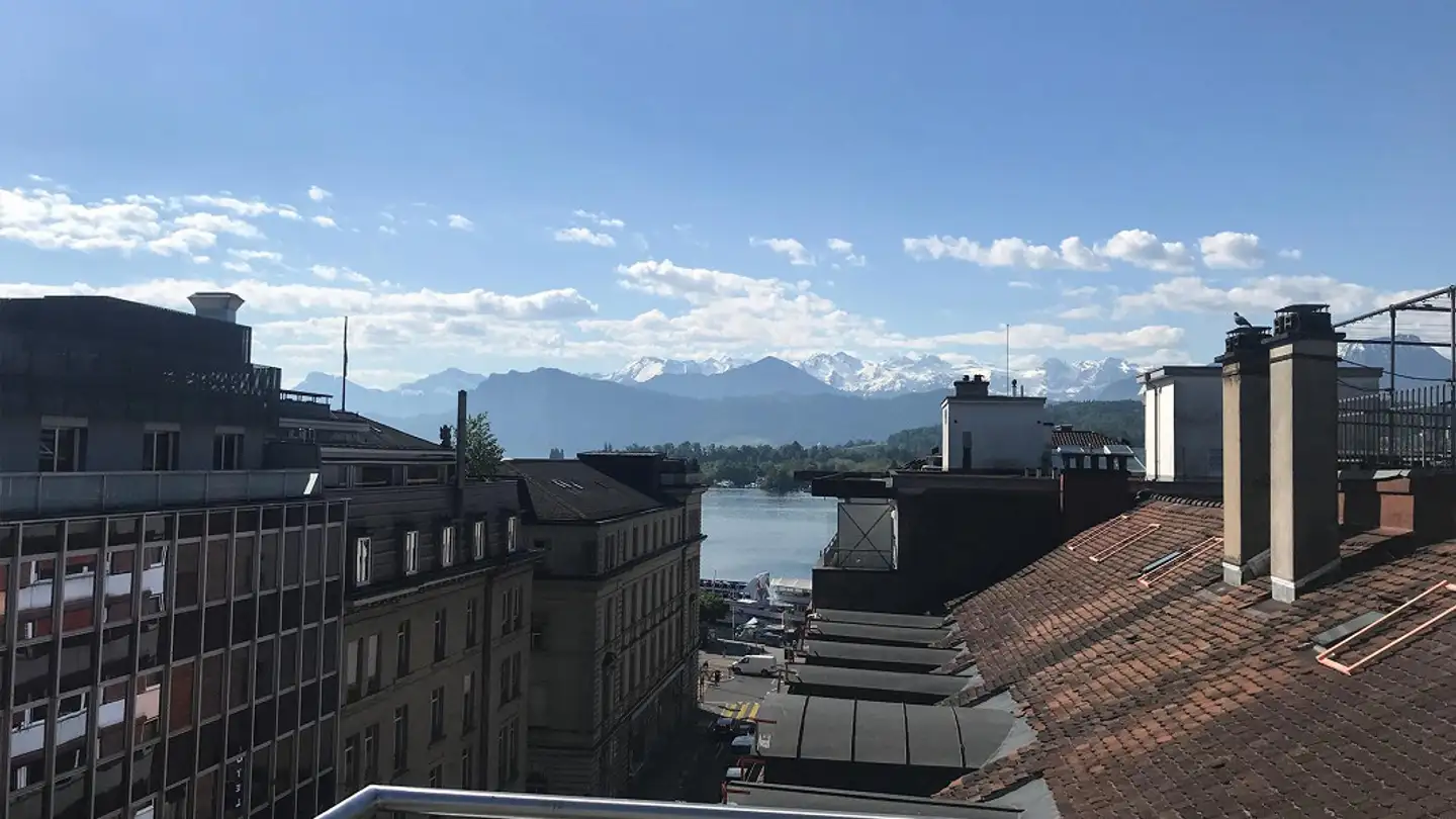 Apartment for rent - Alpenstrasse 9, 6004 Luzern - Photo 2